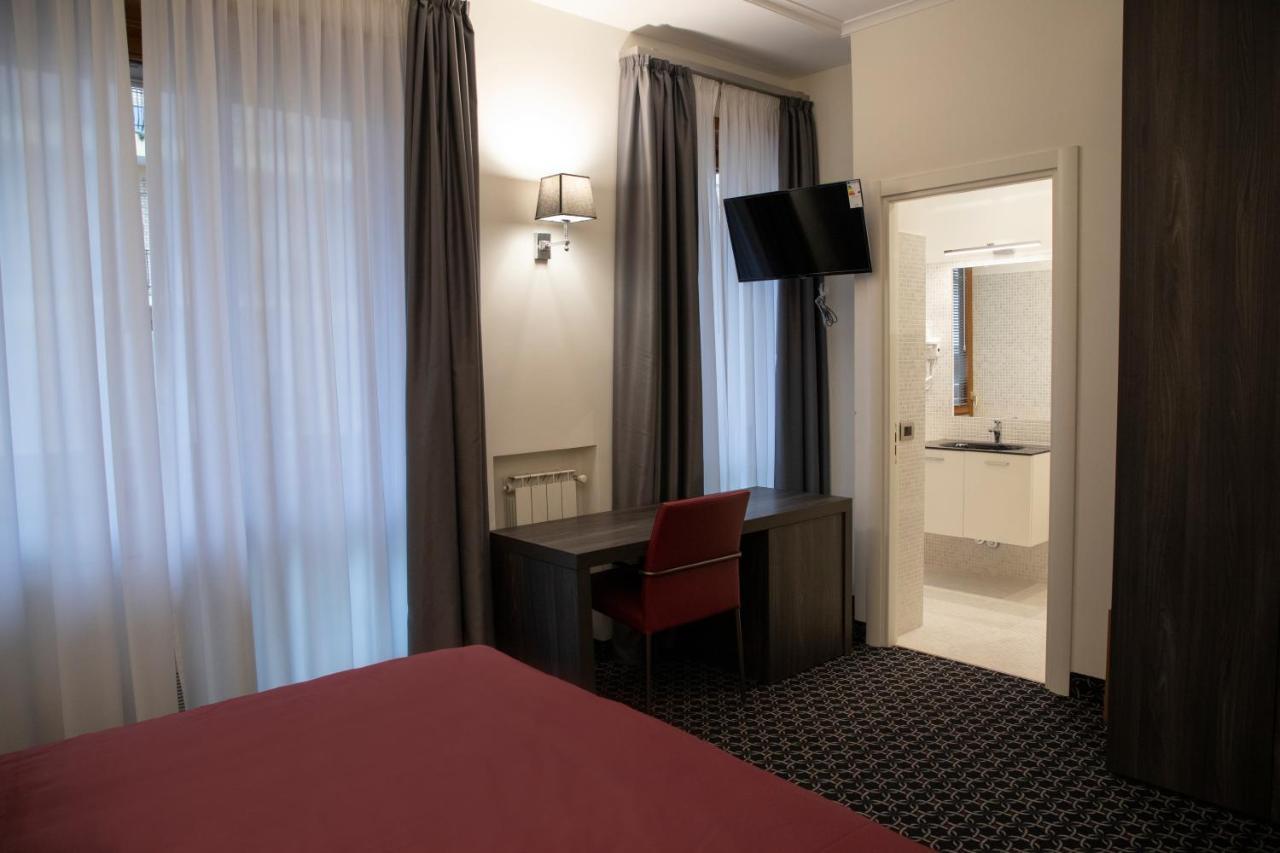 Gemelli Hotel Rome Extérieur photo