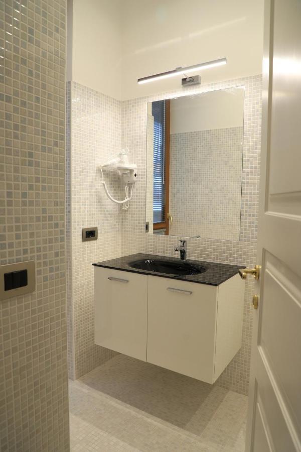 Gemelli Hotel Rome Extérieur photo
