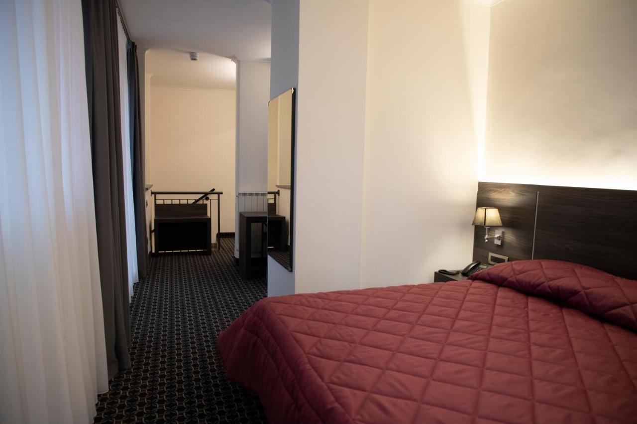 Gemelli Hotel Rome Extérieur photo